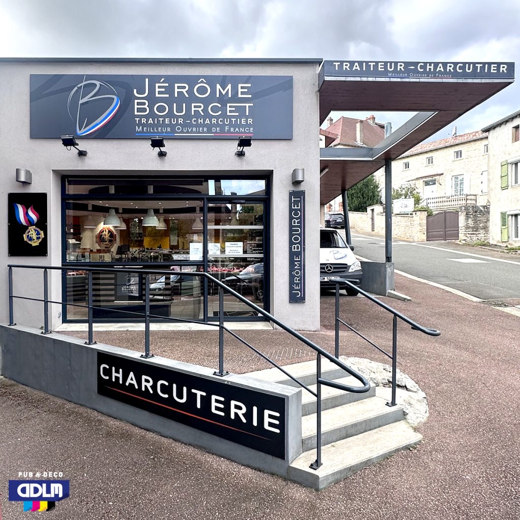 adlm_LAtelierDeLaMartre_ain_saoneetloire_PontDeVaux_enseigne_signaletique_jeromebourcetvire_